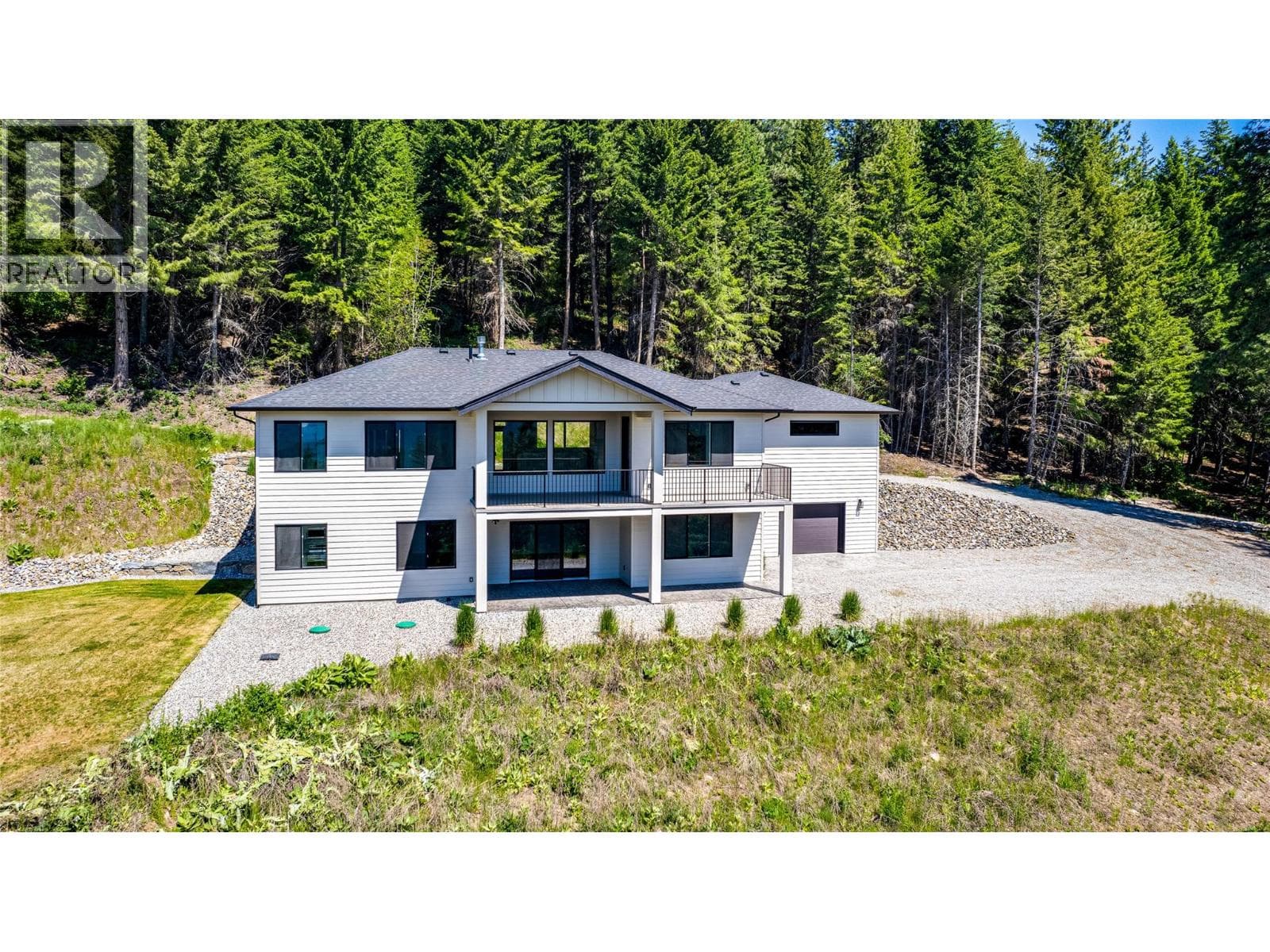 7863 Boulter Road, Interior REALTORS®