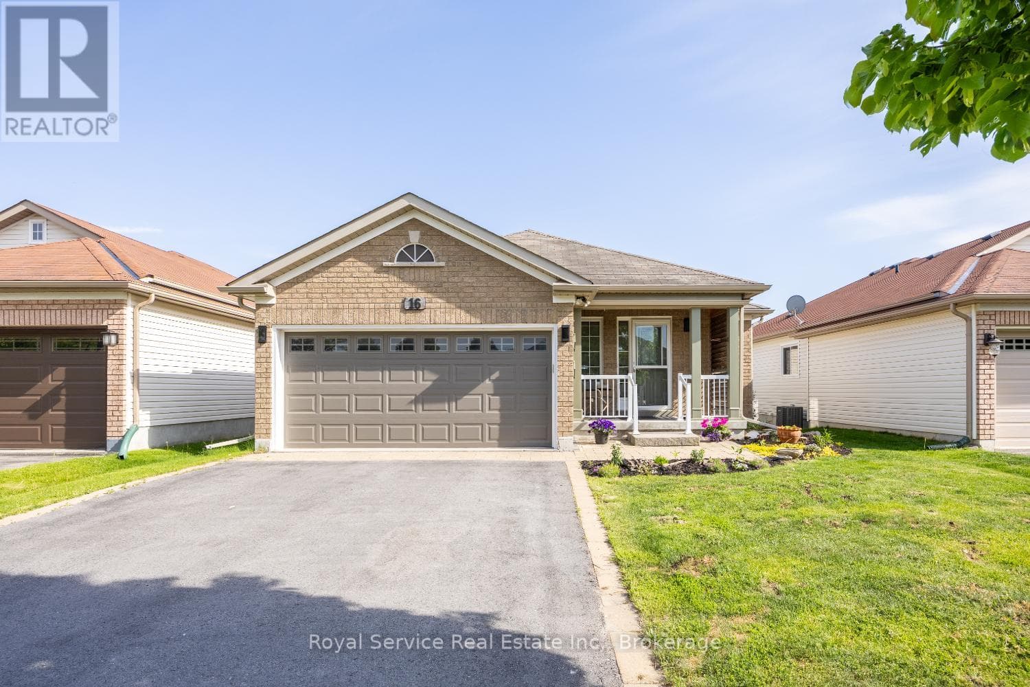 16 SNELL COURT, Central Lakes — photo 3