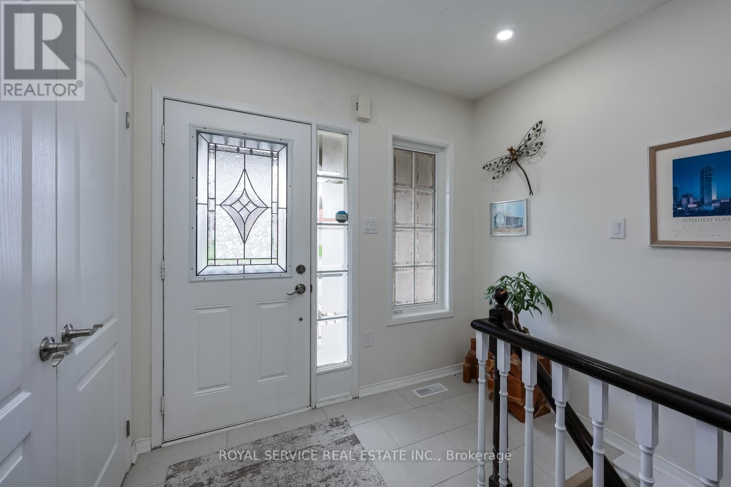 16 SNELL COURT, Central Lakes — photo 4