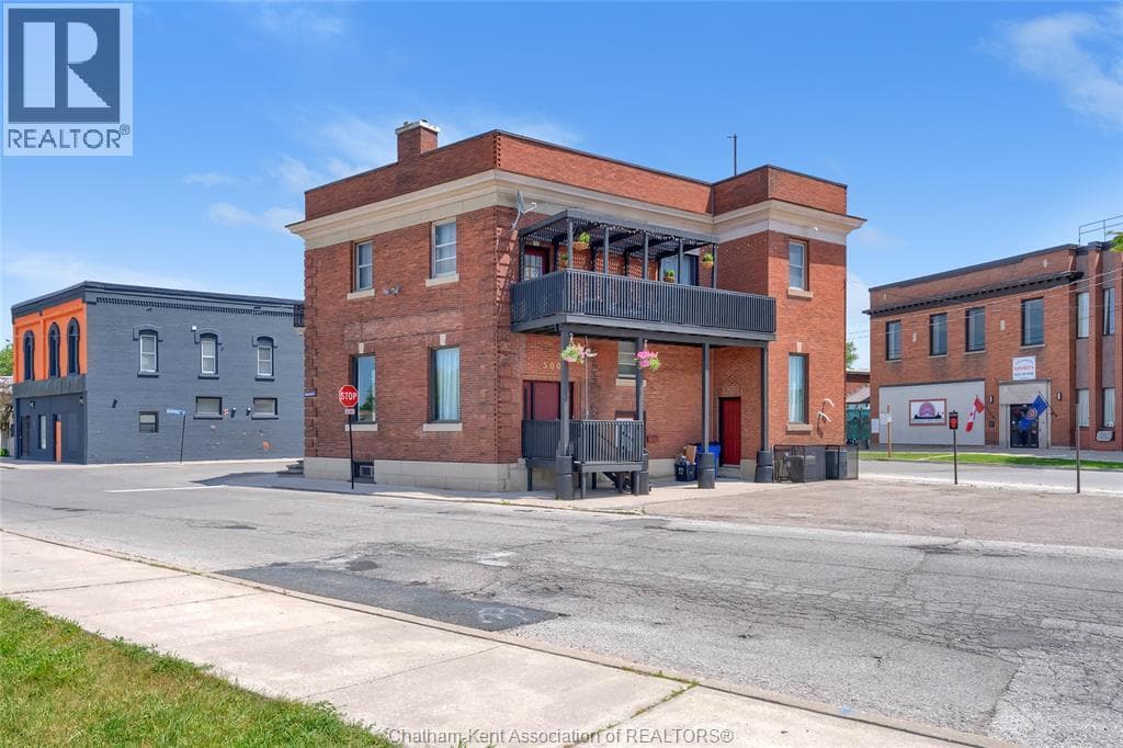 500 Wallace STREET, Chatham Kent — photo 4