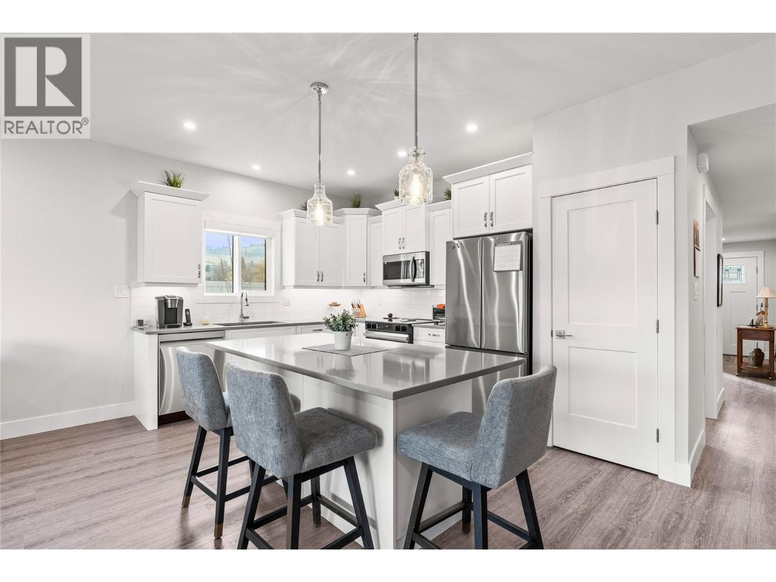 6453 Okanagan Landing Road, Interior REALTORS® — photo 5
