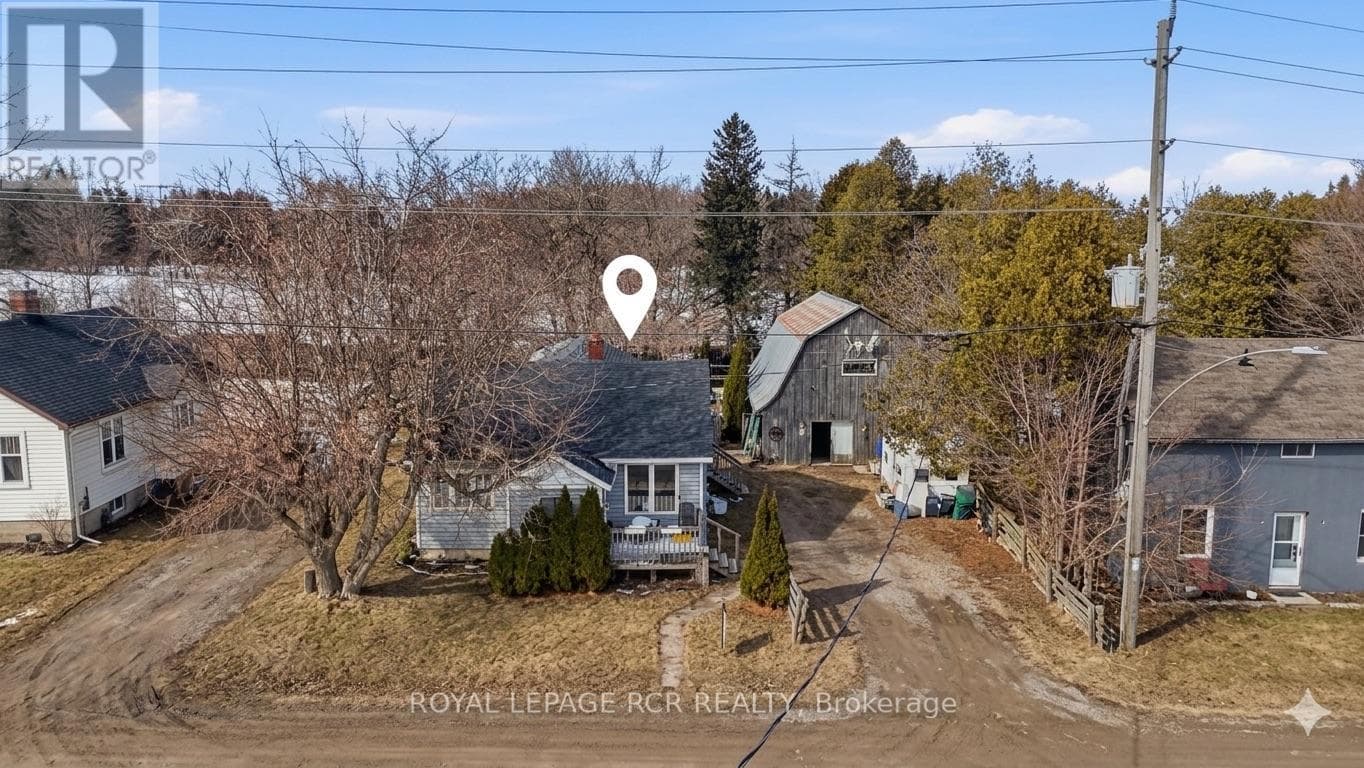 8894 WELLINGTON 124, Toronto — photo 3
