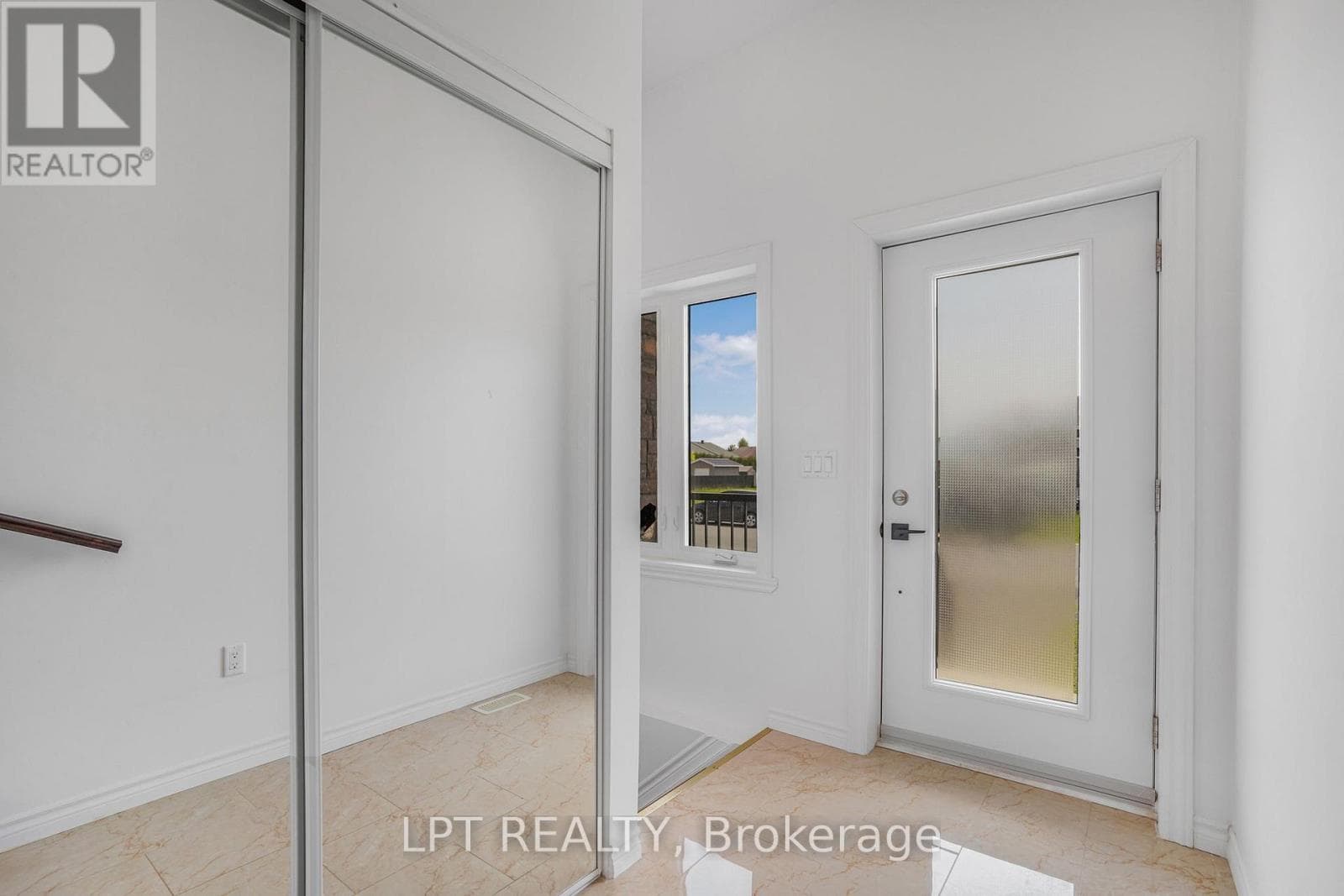 1041 JACYNTHE STREET, Ottawa — photo 4
