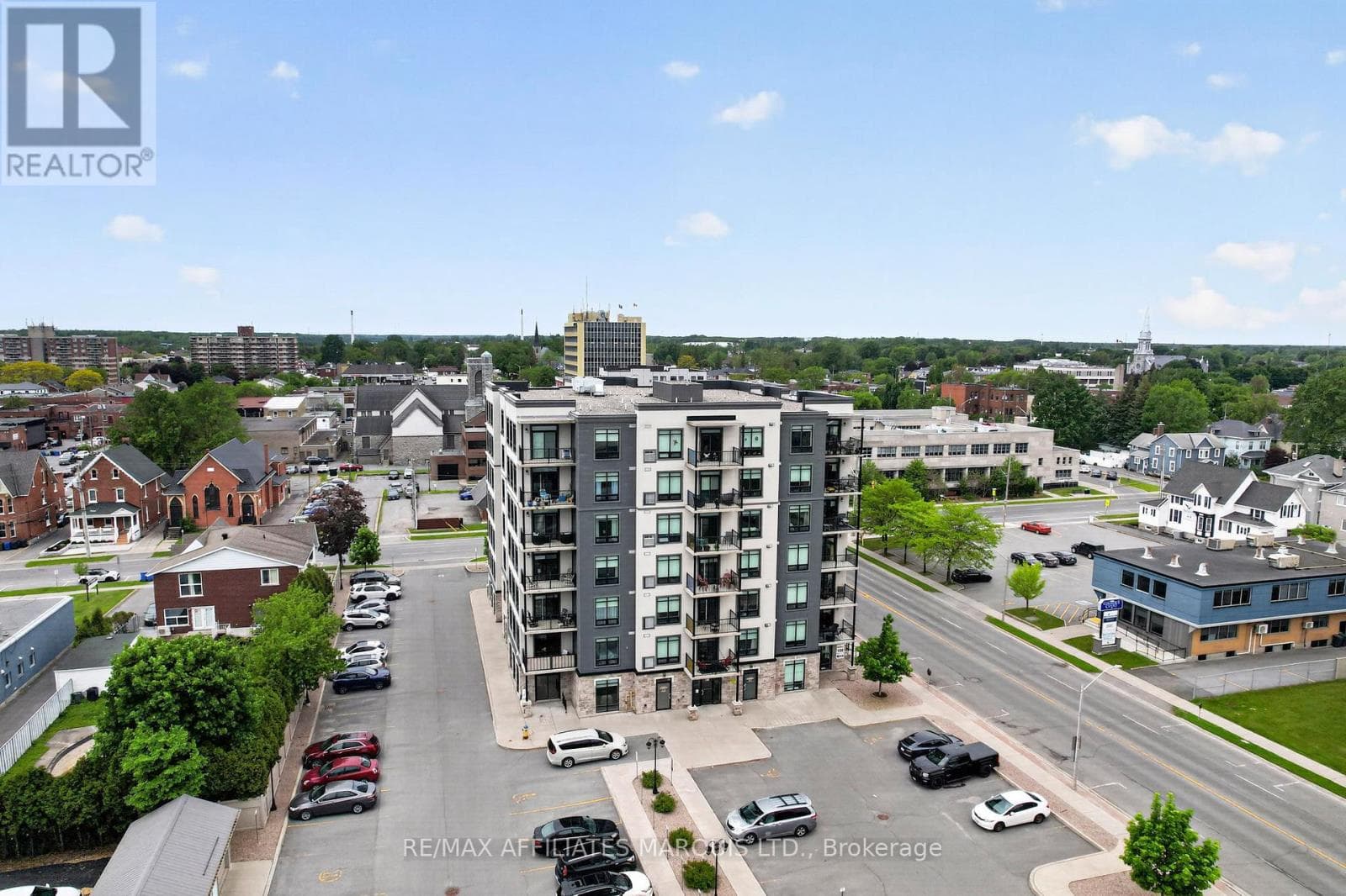 401 - 108 SECOND STREET E in 