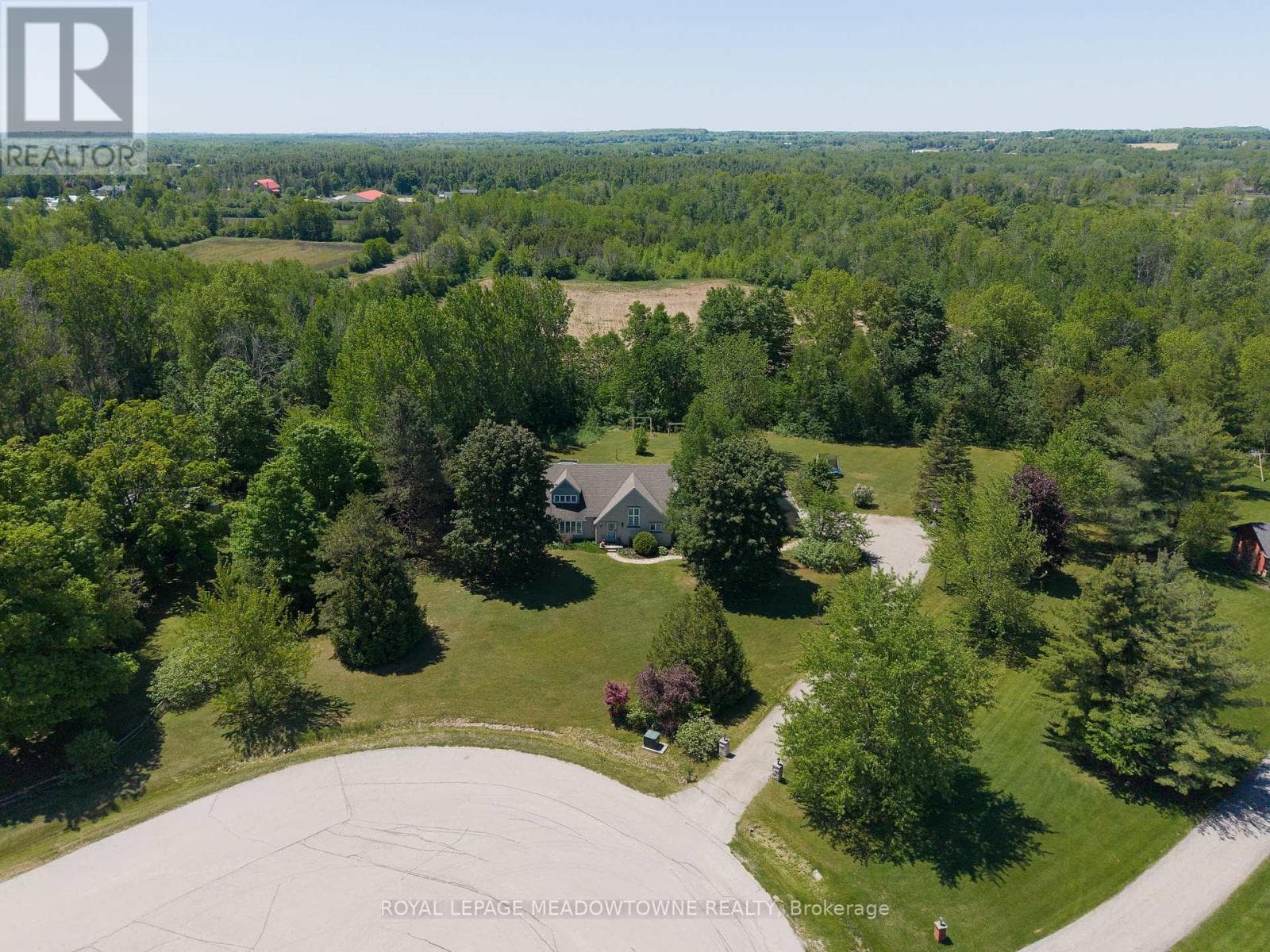 11276 AMOS DRIVE in Nassagaweya
