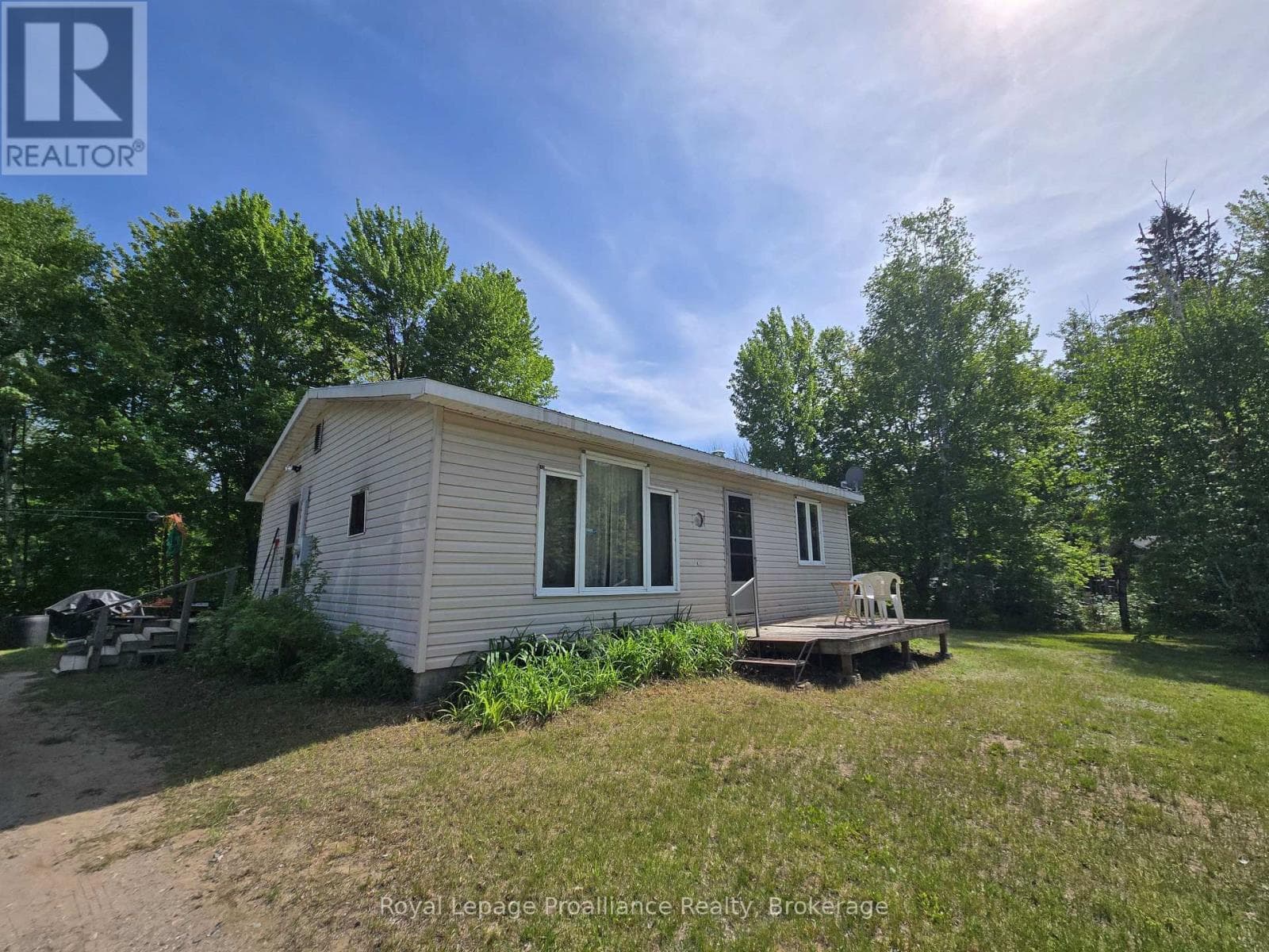 1699 BORDENWOOD ROAD, Central Lakes — photo 5
