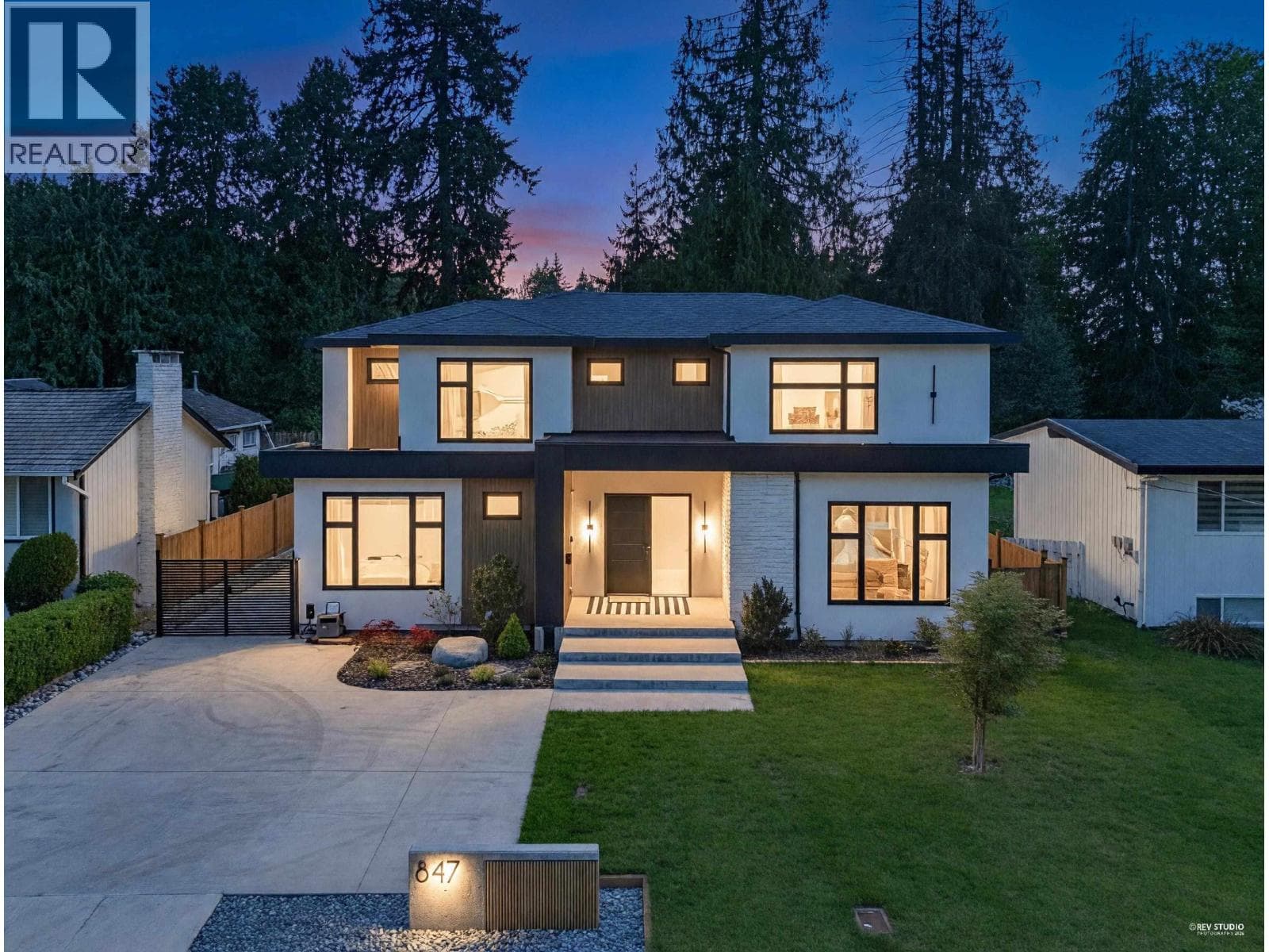 847 THERMAL DRIVE, Greater Vancouver — photo 2