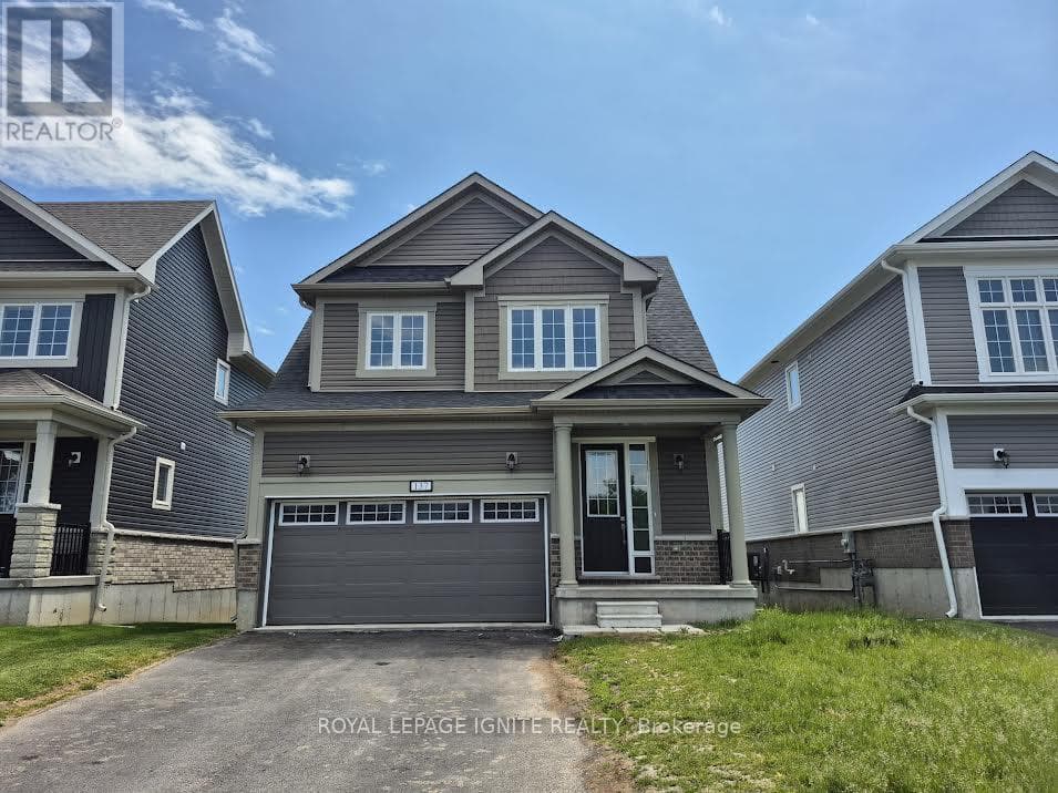 137 GILDERSLEEVE BOULEVARD, Toronto — photo 2