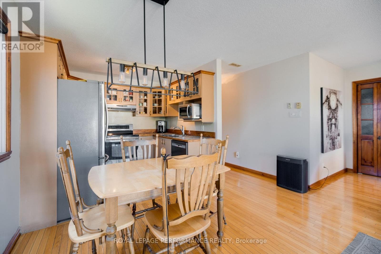 433 TUPPER STREET, Cornwall — photo 5