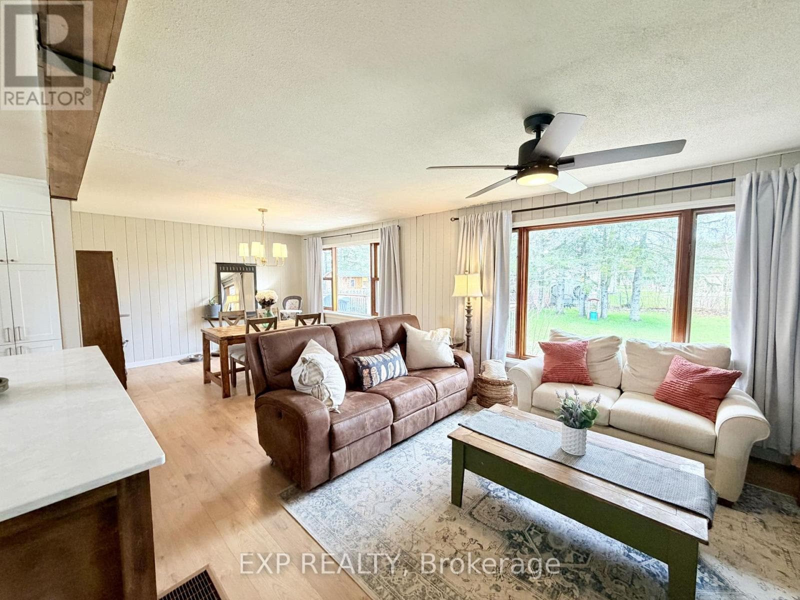 7 FITZ AVENUE, Toronto — photo 4