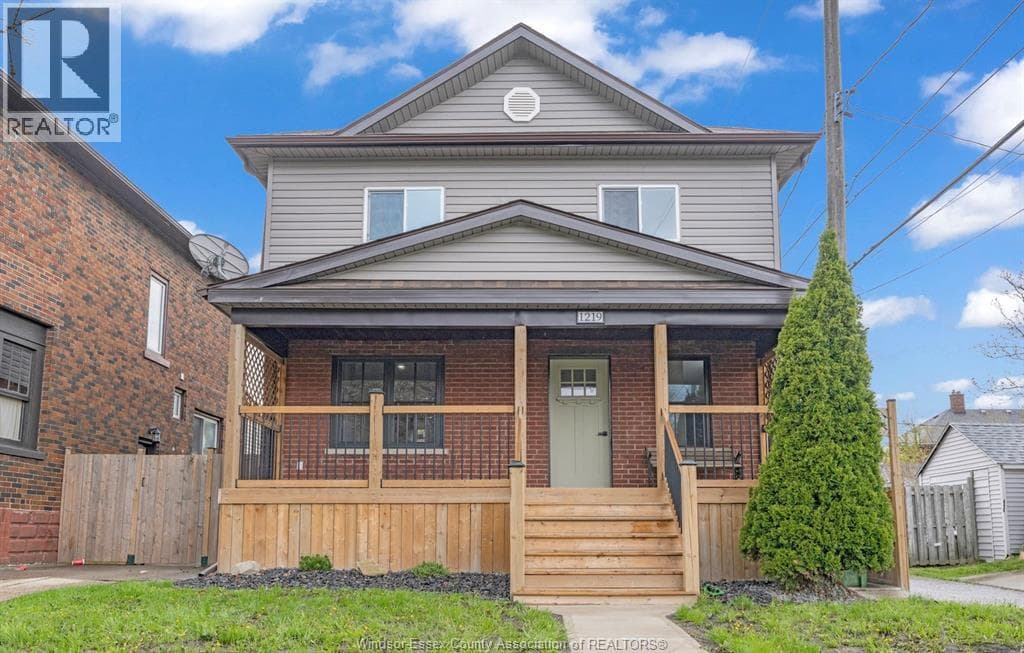 1219 ELSMERE AVENUE, Windsor — photo 2