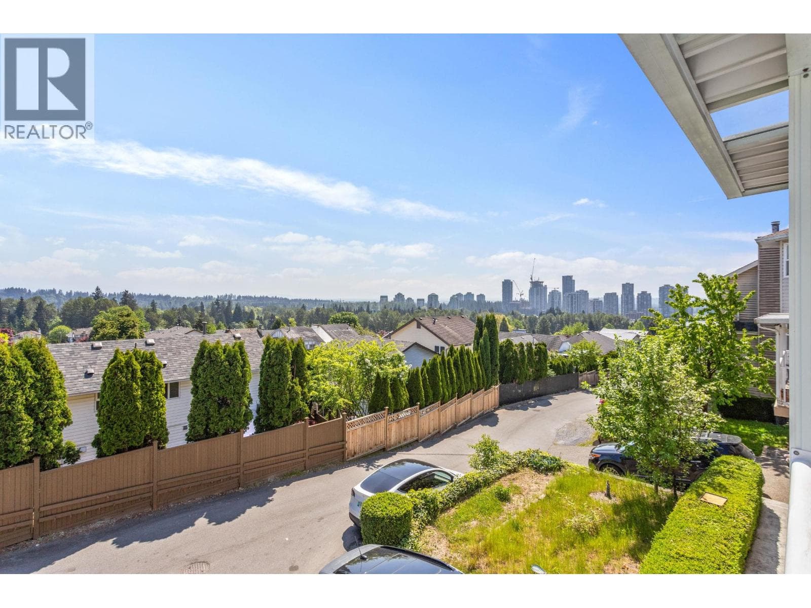 1315 JOHNSON STREET, Greater Vancouver — photo 2