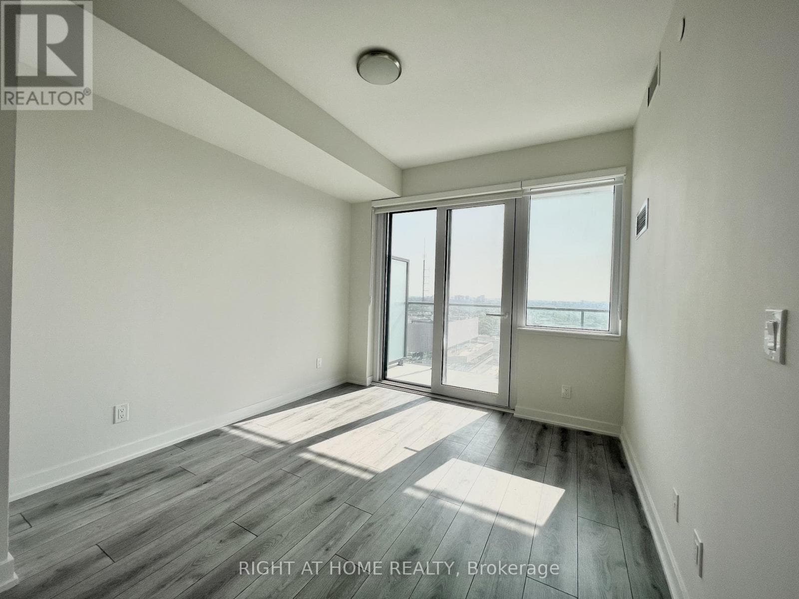2301 - 15 ELLERSLIE AVENUE, Toronto — photo 4