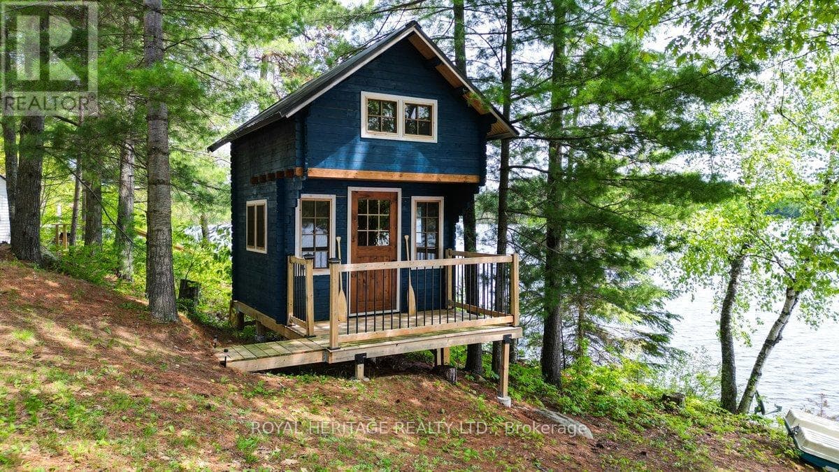 2351 NORTH BAPTISTE LAKE ROAD, Toronto — photo 2