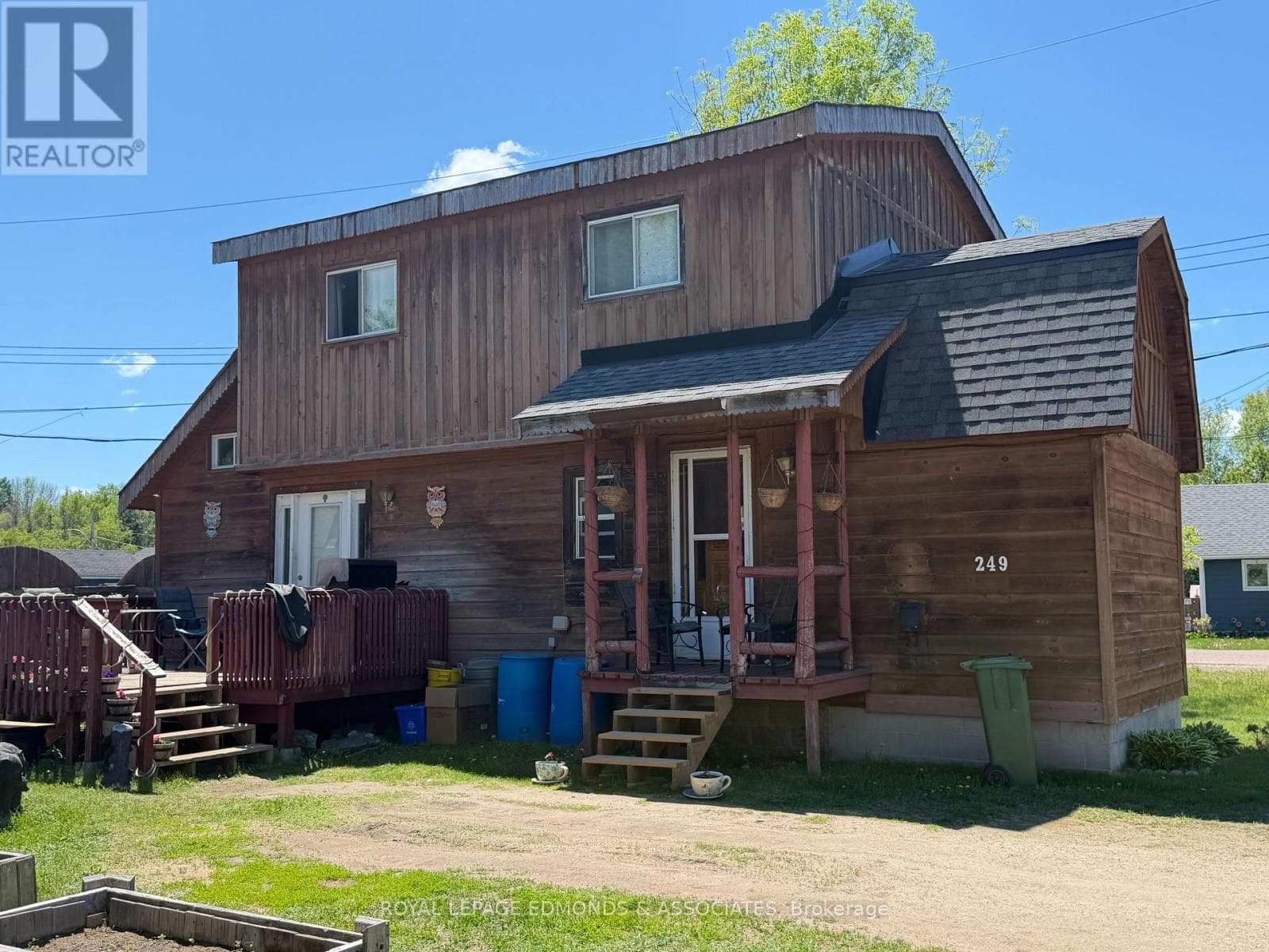249 WILFRED STREET, Renfrew County