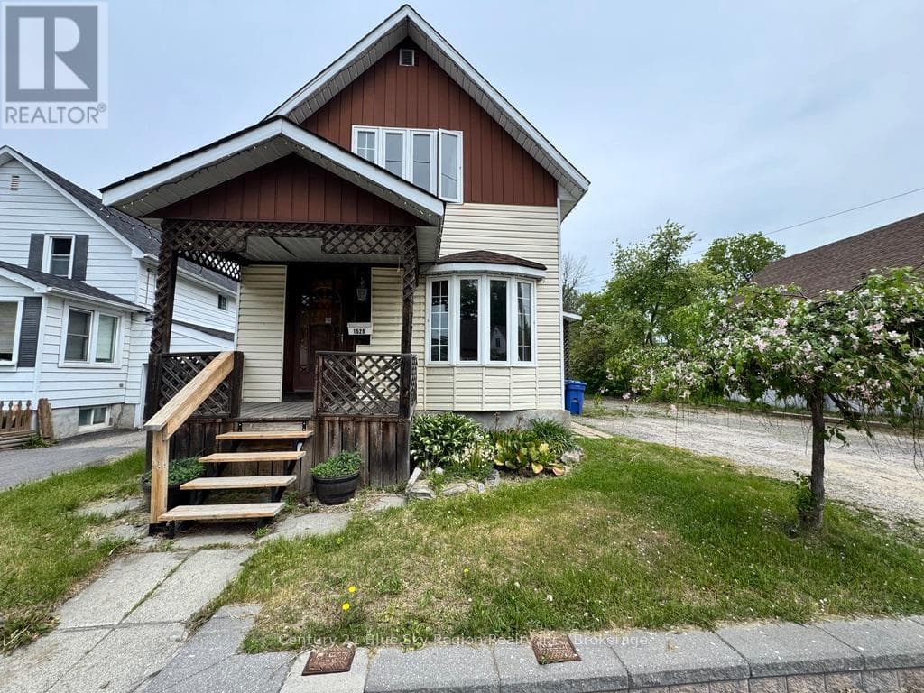 1528 CASSELLS STREET in 
