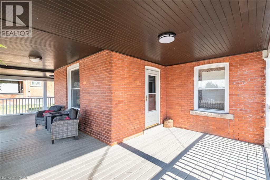 120 CAITHNESS STREET WEST, Cornerstone — photo 3