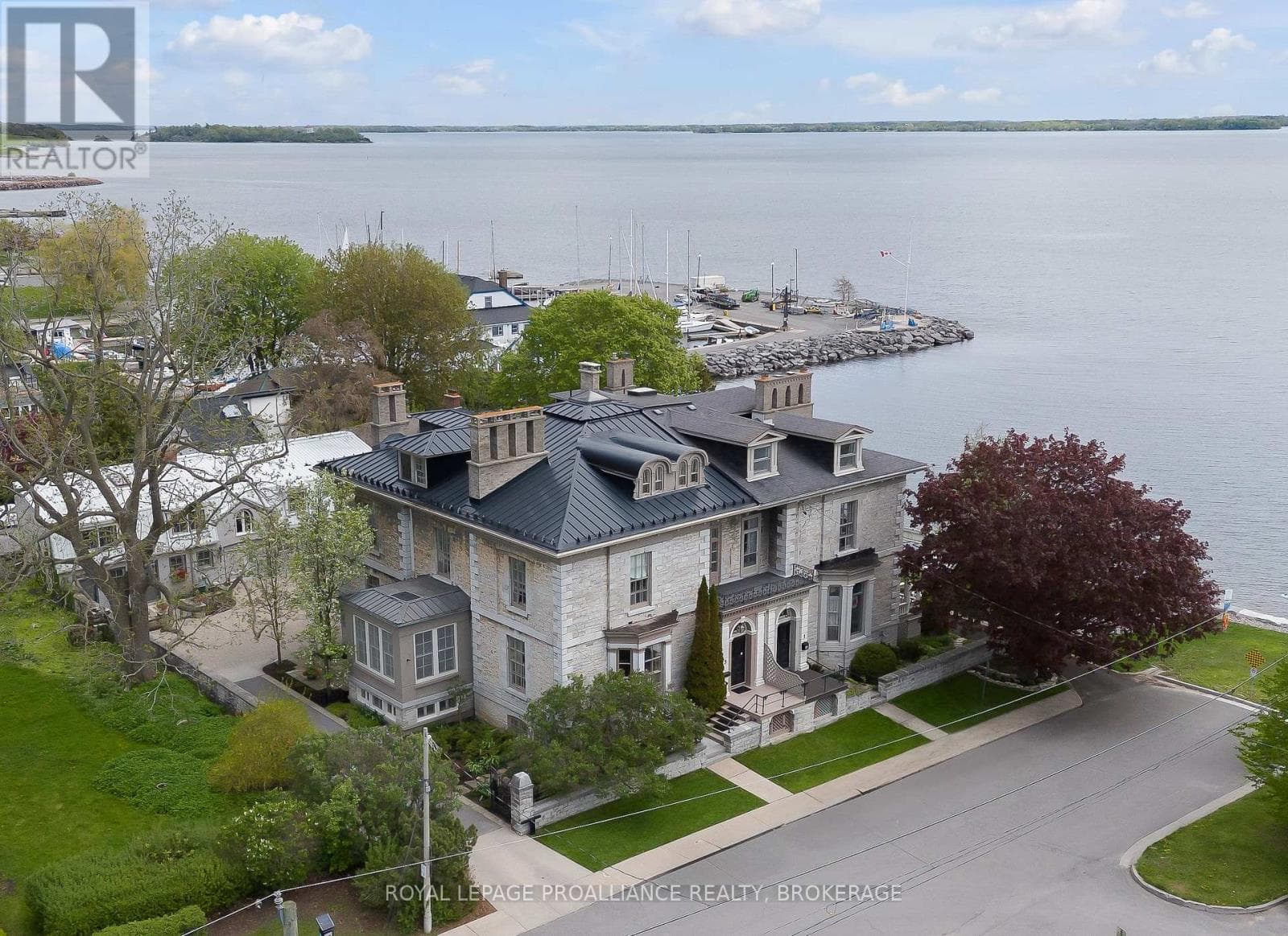 3 EMILY STREET, Kingston — photo 2