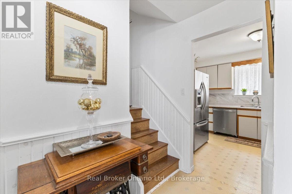 109 MILLER CRESCENT, OnePoint — photo 5