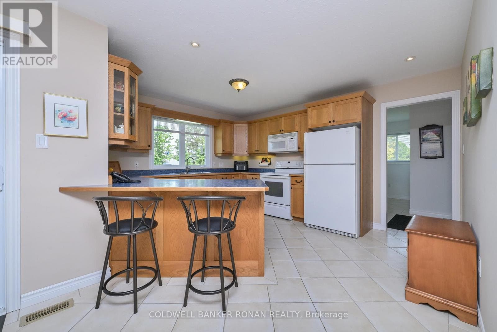 28 FISHER DRIVE, Toronto — photo 5