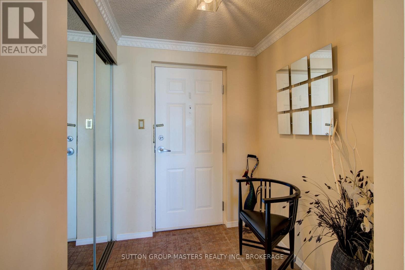 1004 - 257 BATH ROAD, Kingston — photo 2
