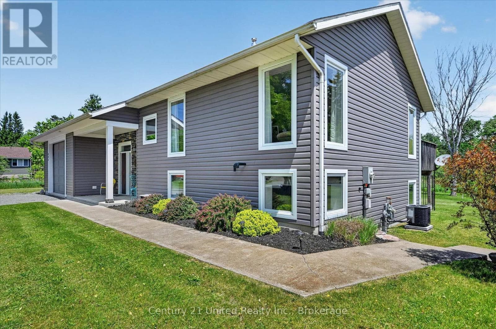 177 DURHAM STREET N, Central Lakes — photo 4