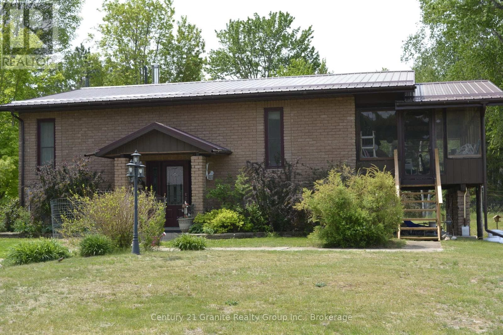 230 RIVER BEND DRIVE in 
