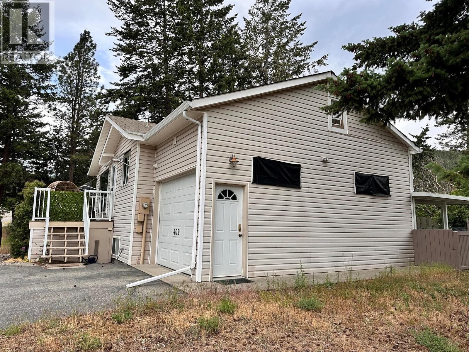 409 Hummingbird Avenue, Interior REALTORS® — photo 3