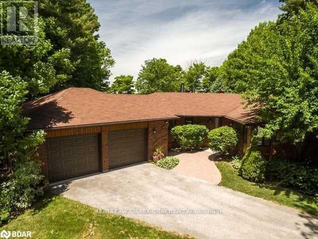 16 HIGHLAND DRIVE, Toronto — photo 3