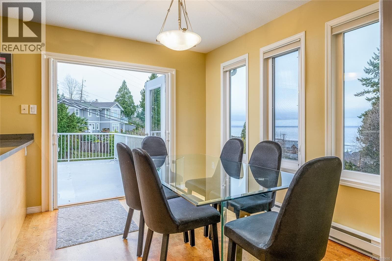 350 Garrett Rd, Vancouver Island — photo 2