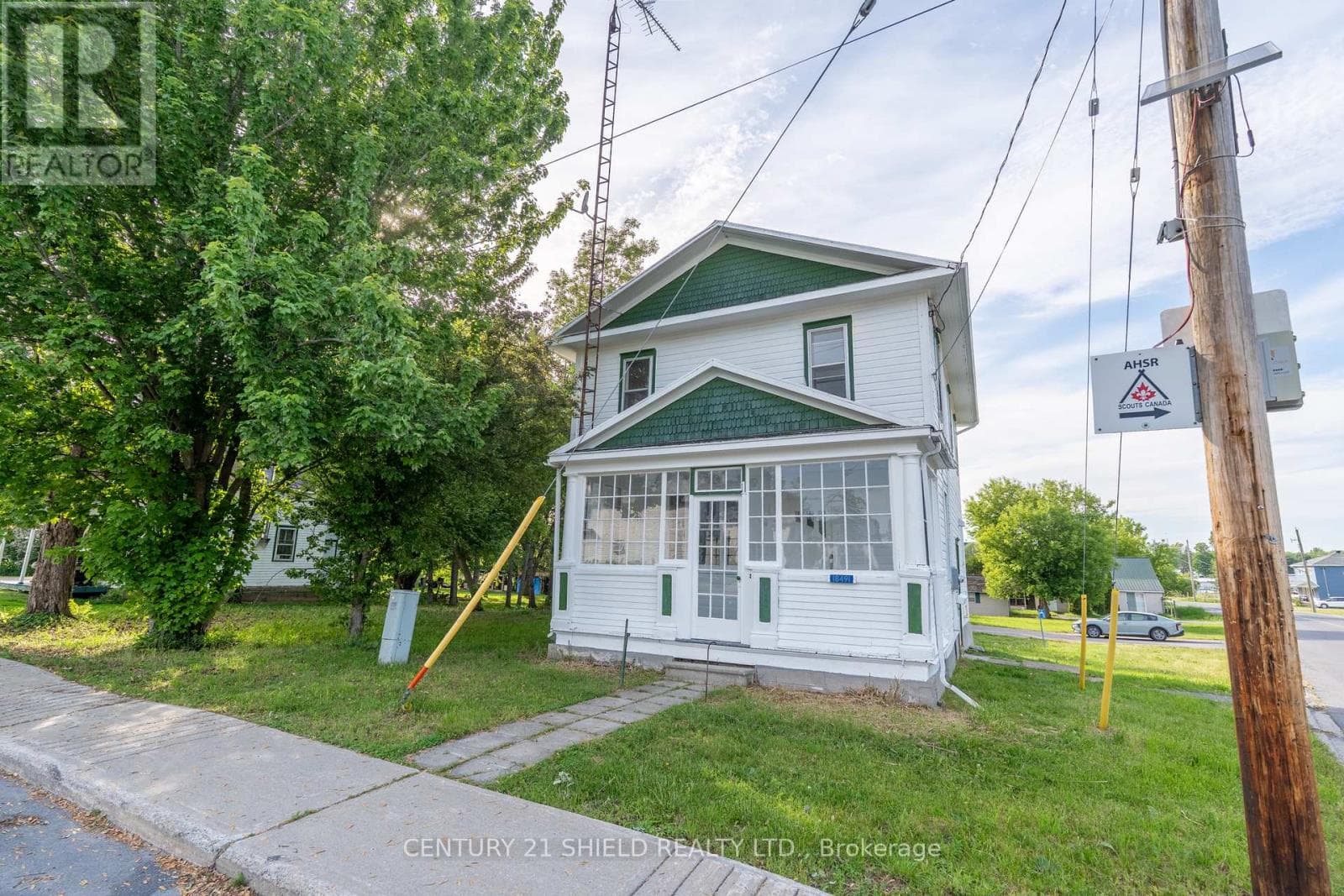 18491 HUGHIE MUNRO STREET in 