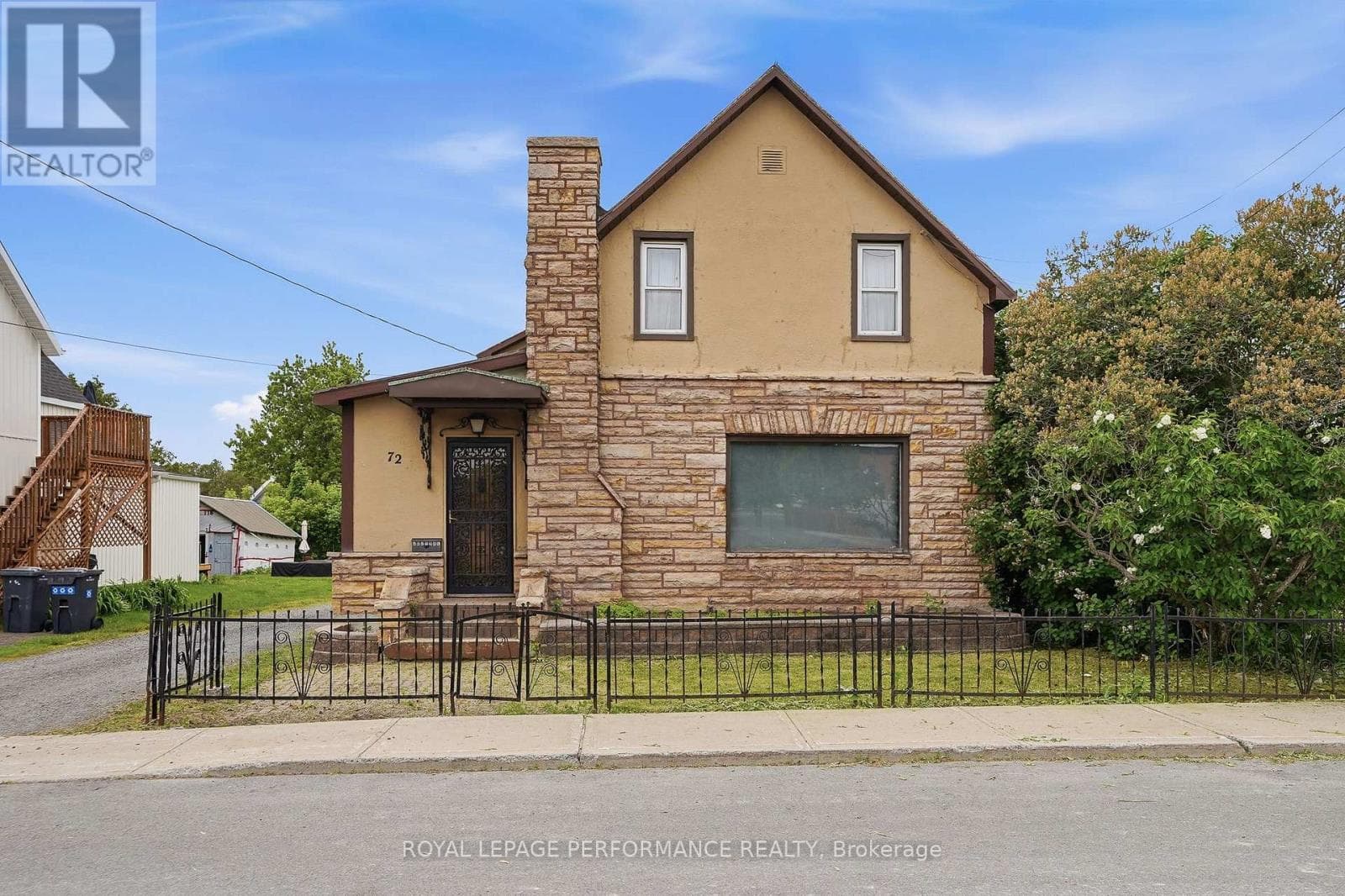 72 LONGUEUIL STREET, Cornwall — photo 4