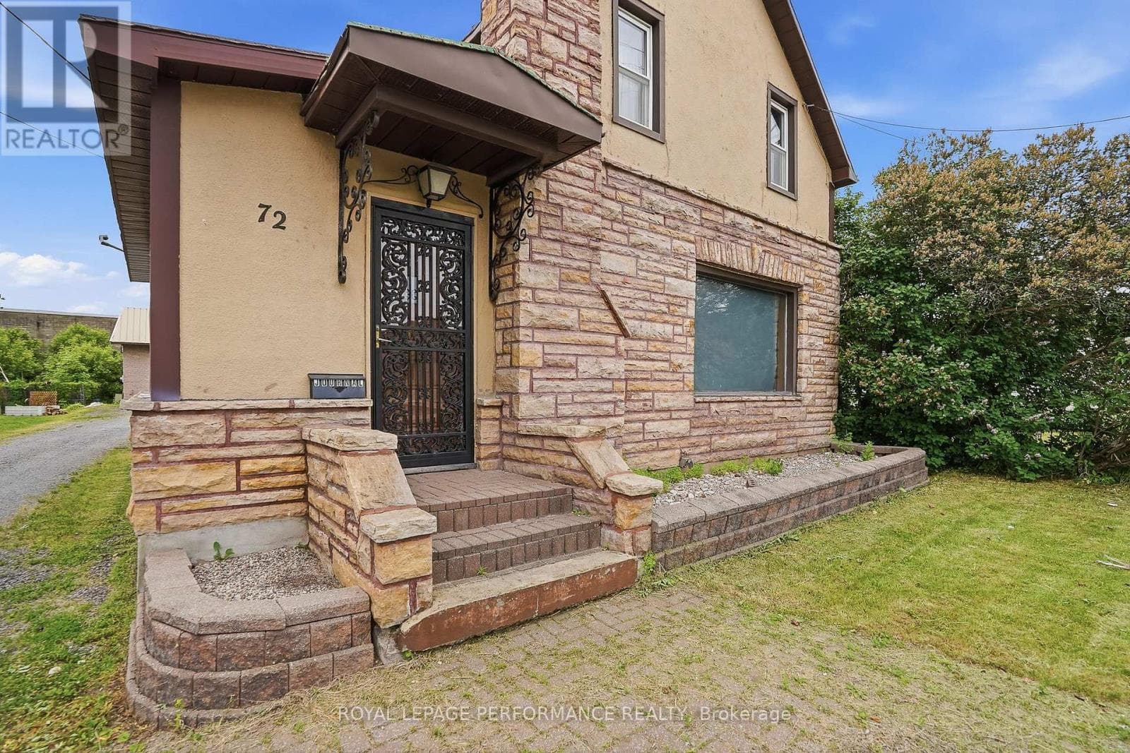 72 LONGUEUIL STREET, Cornwall — photo 5