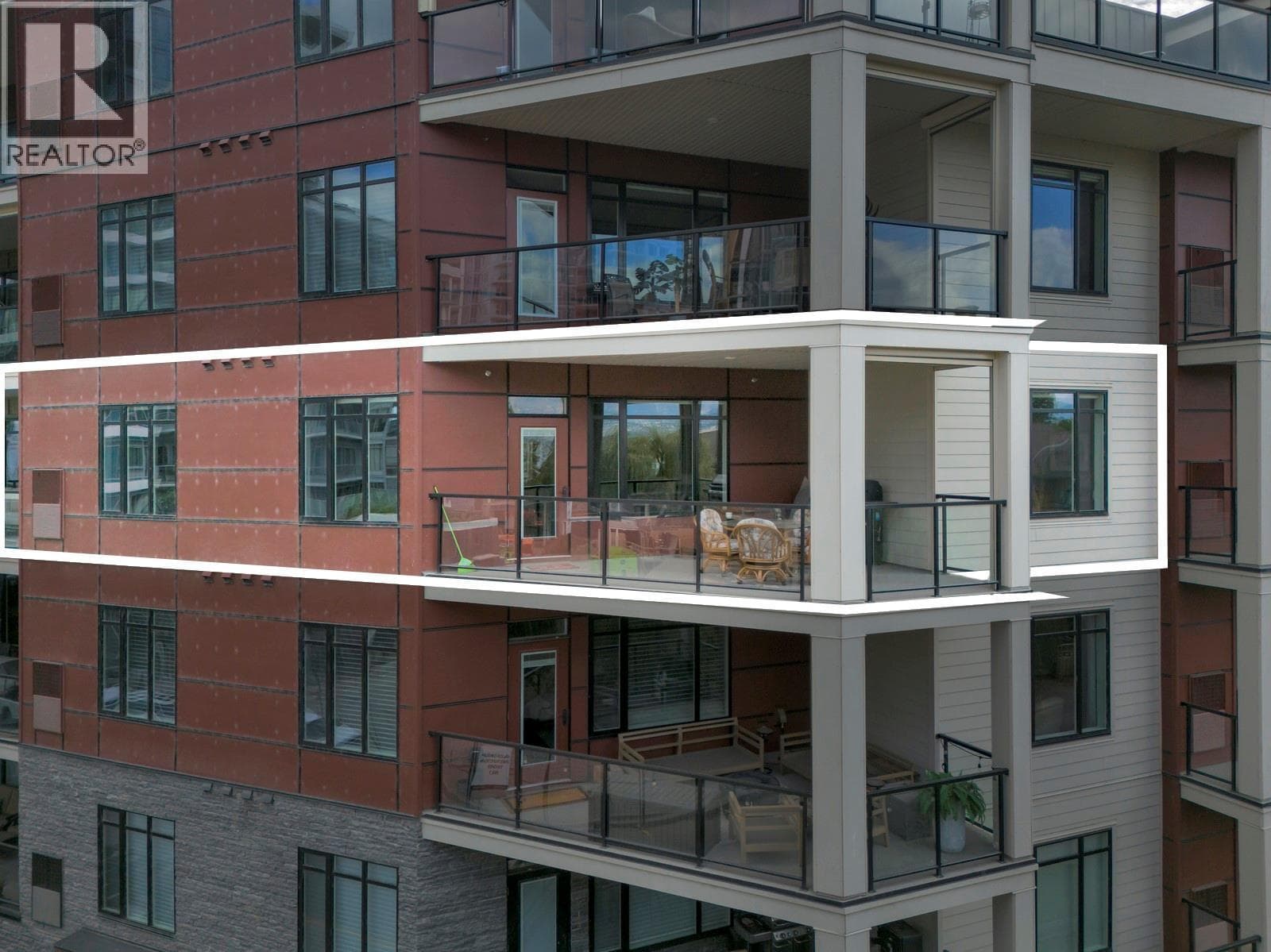 529 Truswell Road Unit# 402, Interior REALTORS® — photo 2