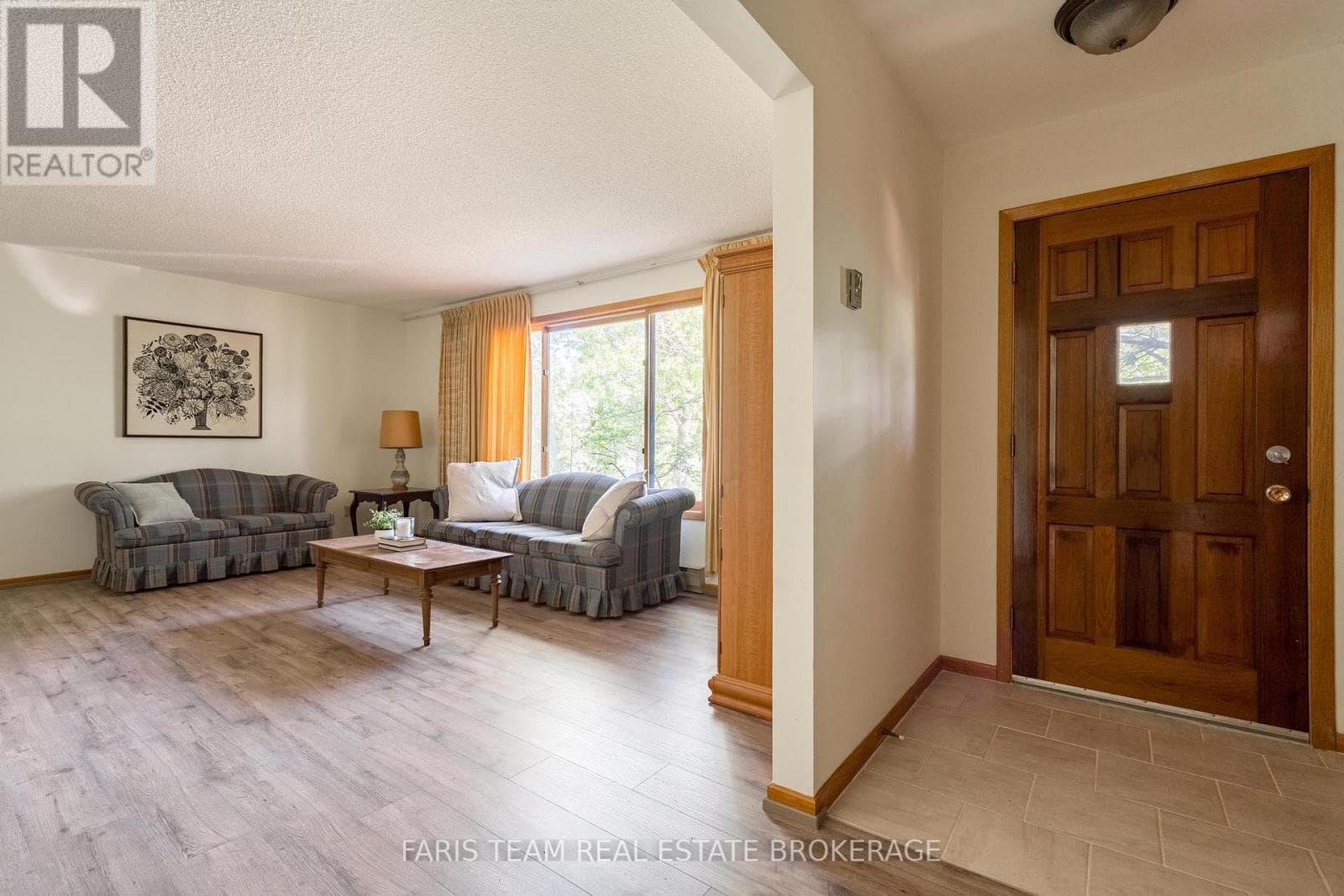 29 LORRIE CRESCENT, Toronto — photo 5