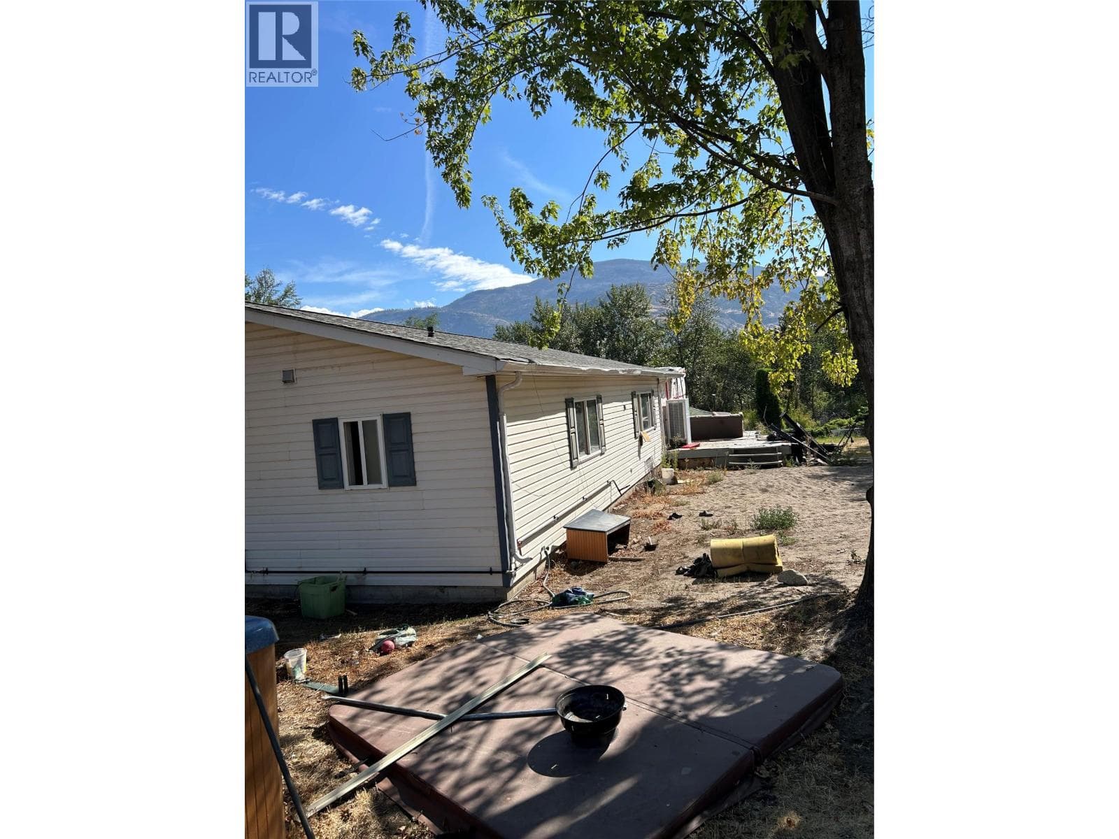 7561 Highway 97, Interior REALTORS® — photo 2