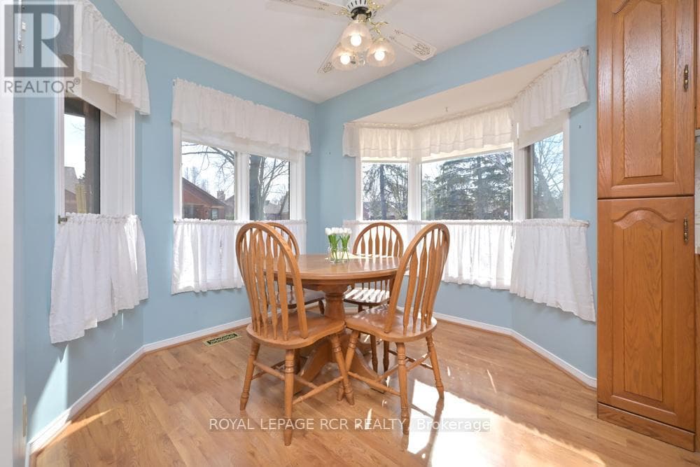 7 GLEN EDEN WAY, Toronto — photo 5