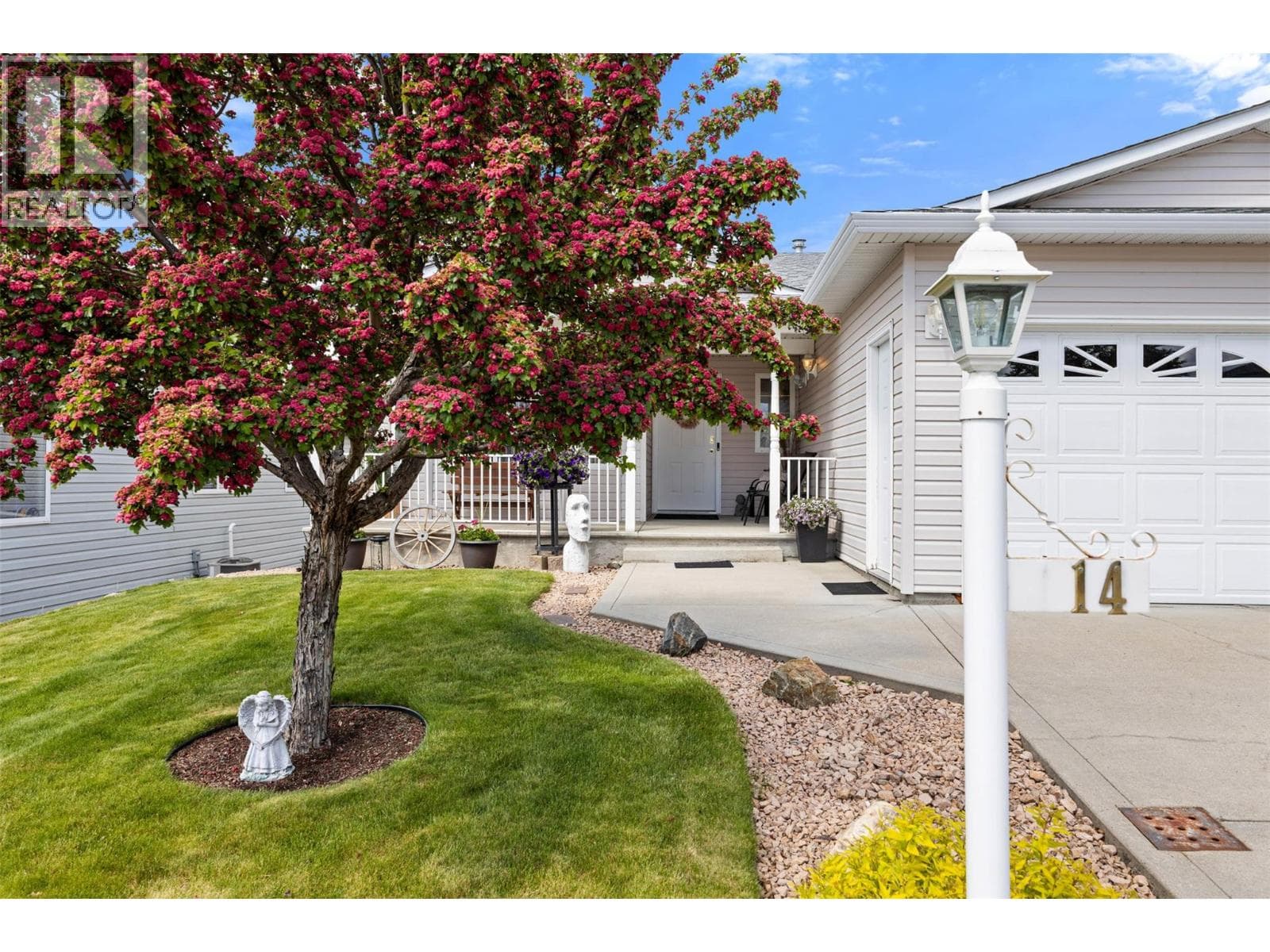 14 4450 POSTILL DRIVE, Interior REALTORS® — photo 3