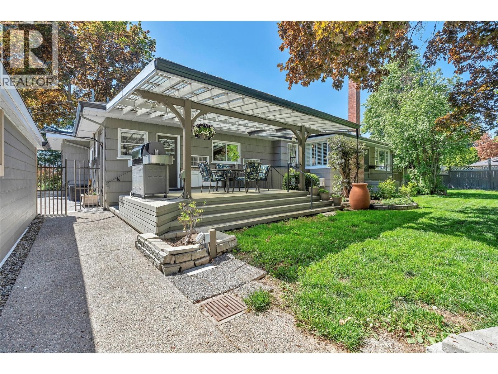 1135 JOHNSON ROAD, Interior REALTORS® — photo 4