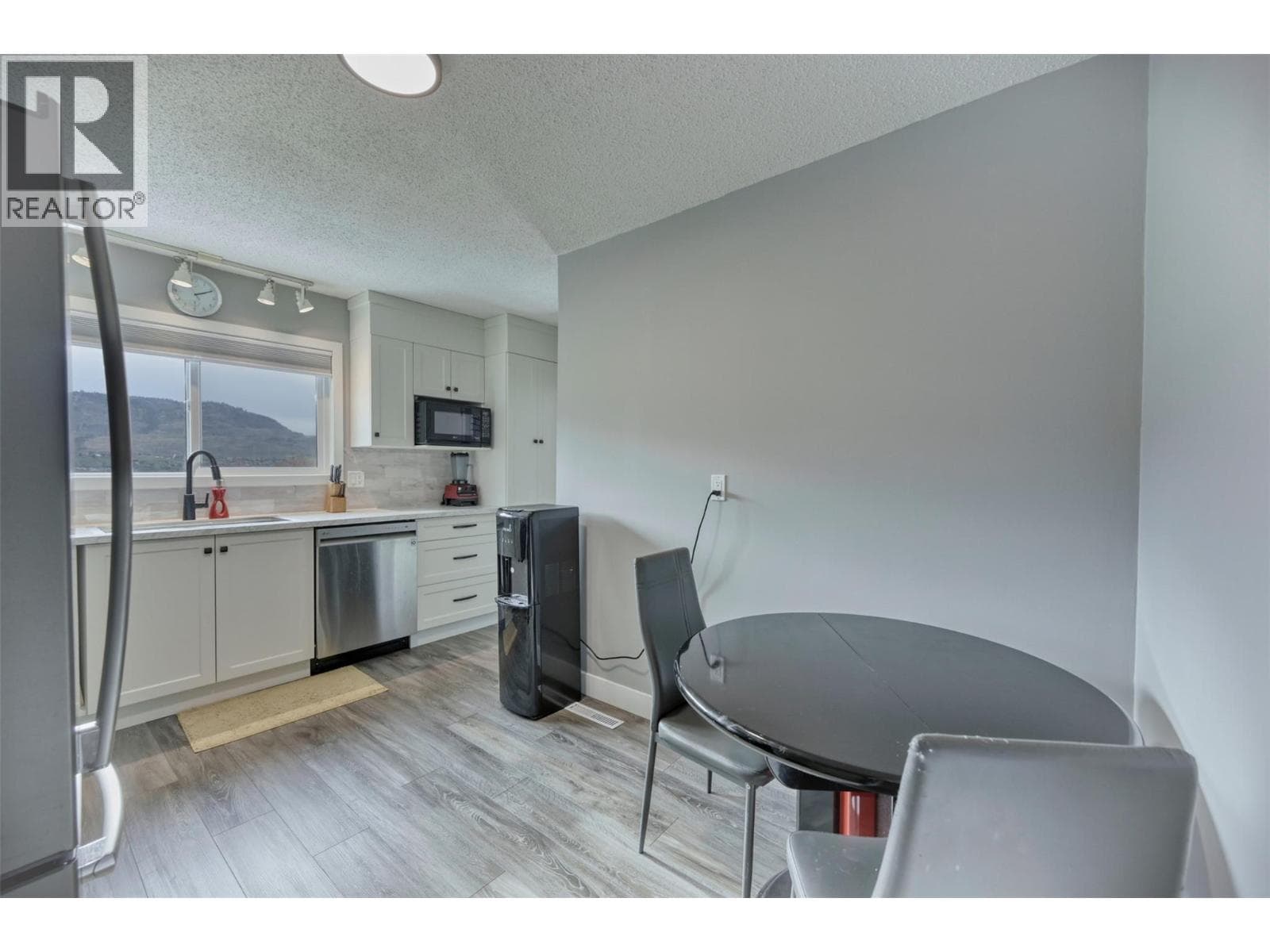 3 KILLDEER Place, Interior REALTORS® — photo 5