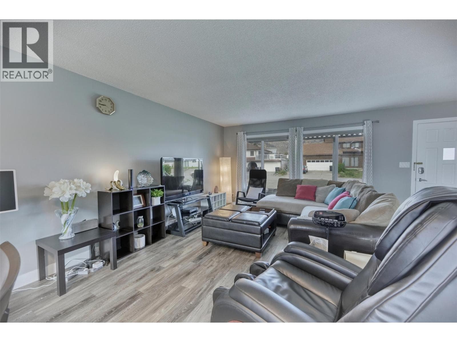 3 KILLDEER Place, Interior REALTORS® — photo 2
