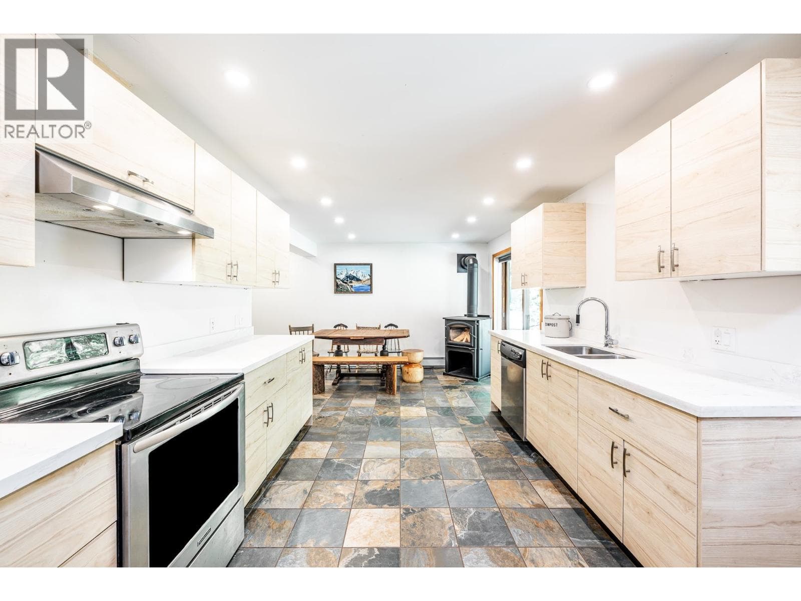 4030 MIDNIGHT WAY, Greater Vancouver — photo 4