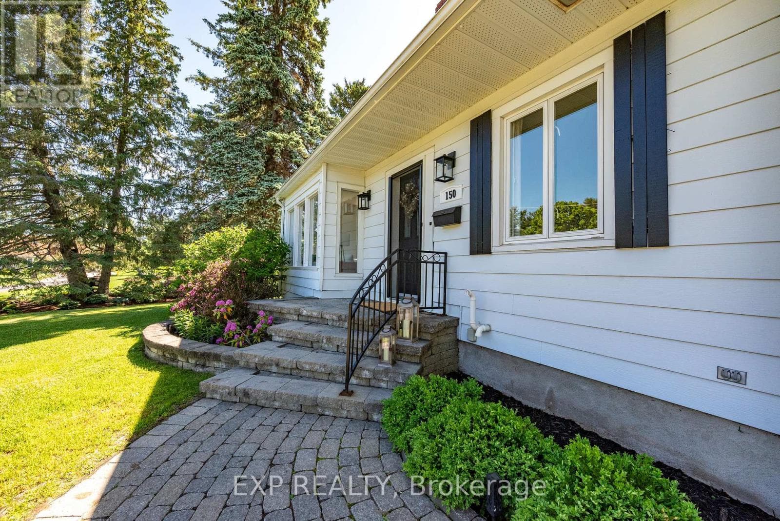 150 STEVENSON CRESCENT, Renfrew County — photo 2
