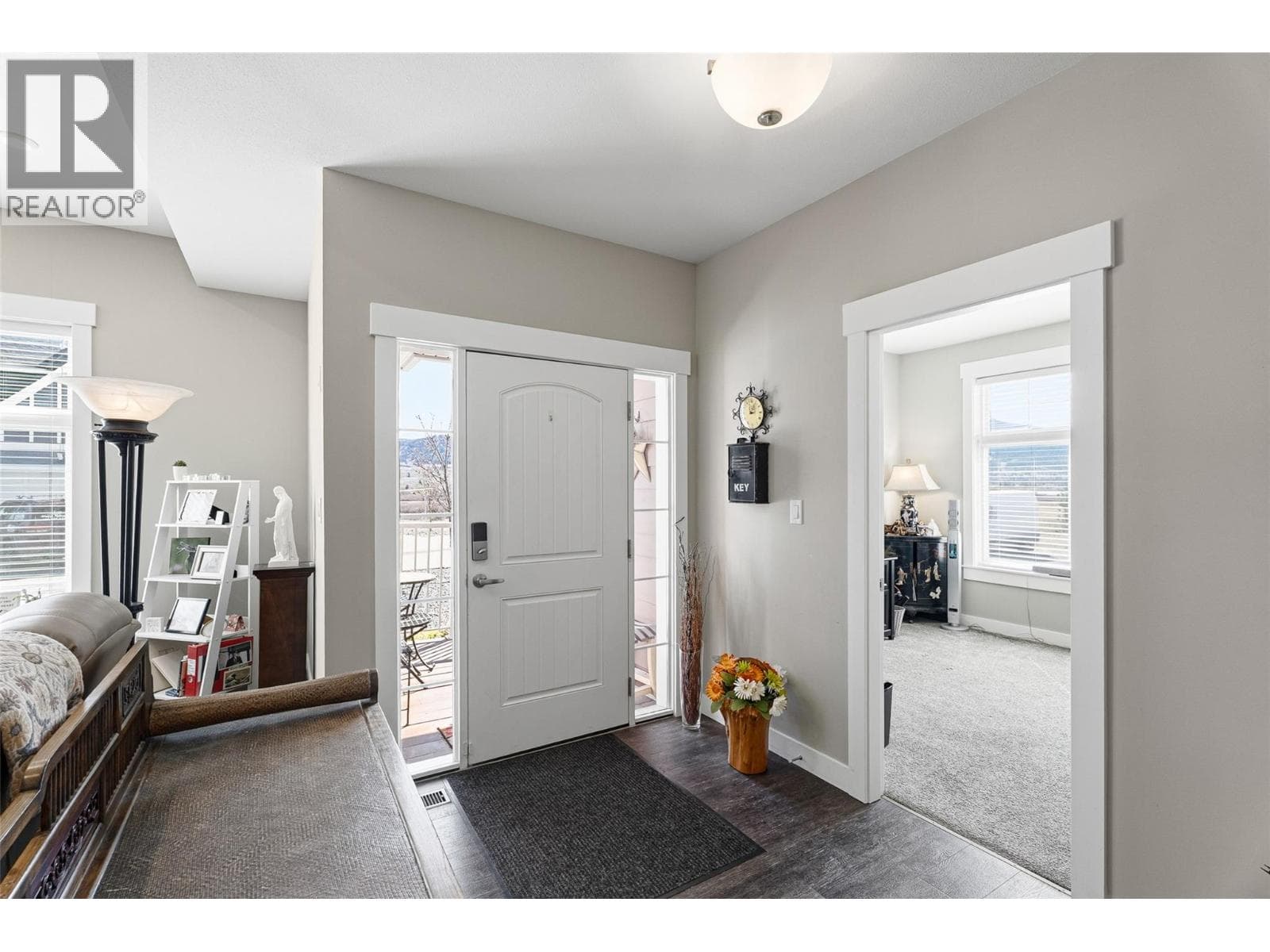 2514 Spring Bank Avenue Unit# 106, Interior REALTORS® — photo 3