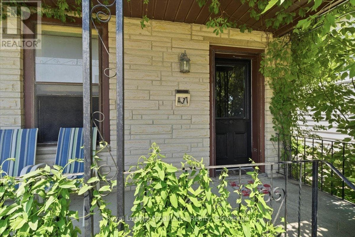 431 MAIN STREET, Central Lakes — photo 5