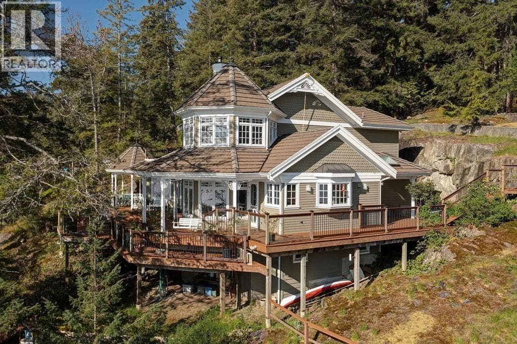 890 THE GROVE ROAD, Greater Vancouver — photo 2