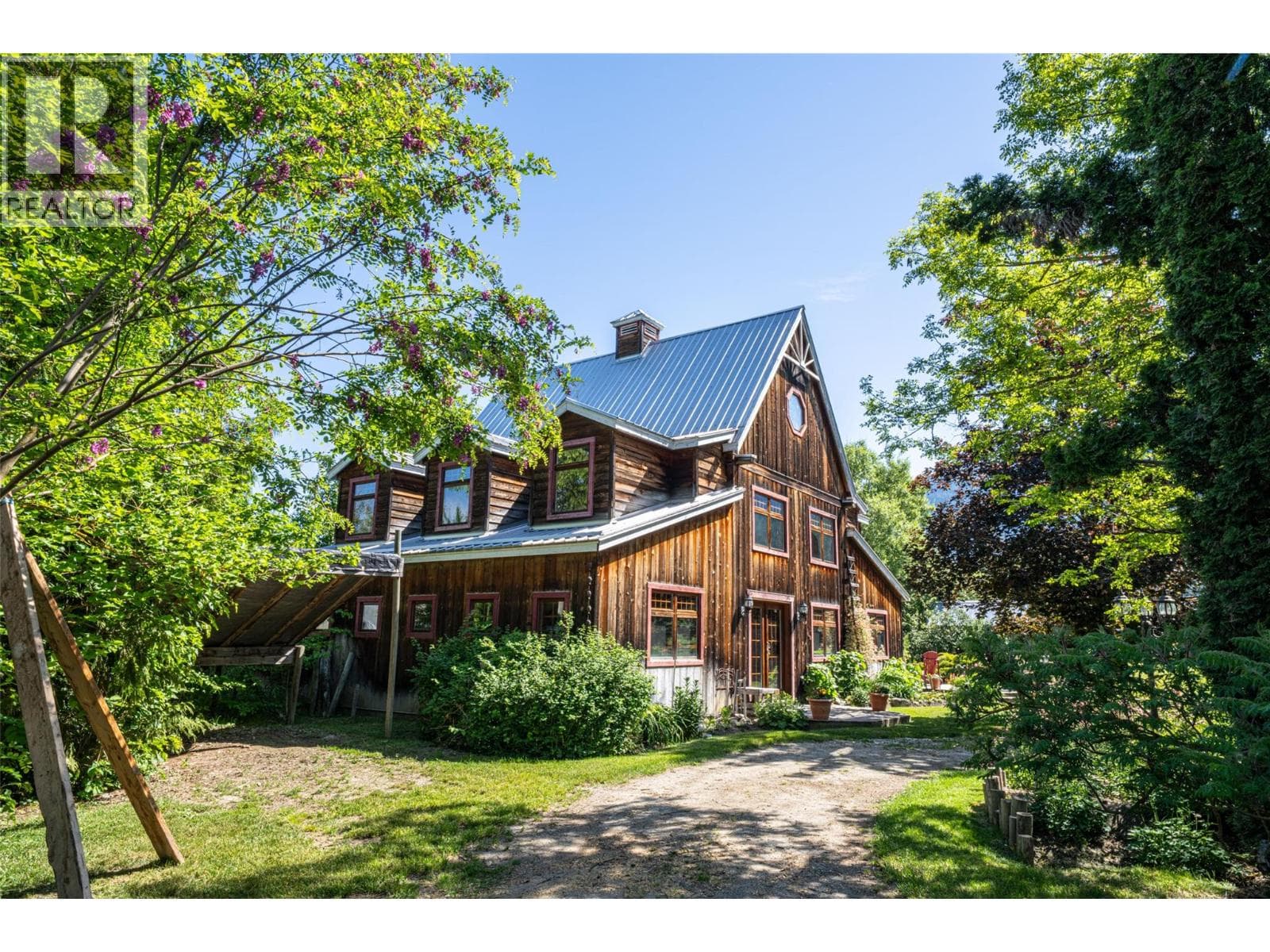749 Enderby - Grindrod Road, Interior REALTORS® — photo 2