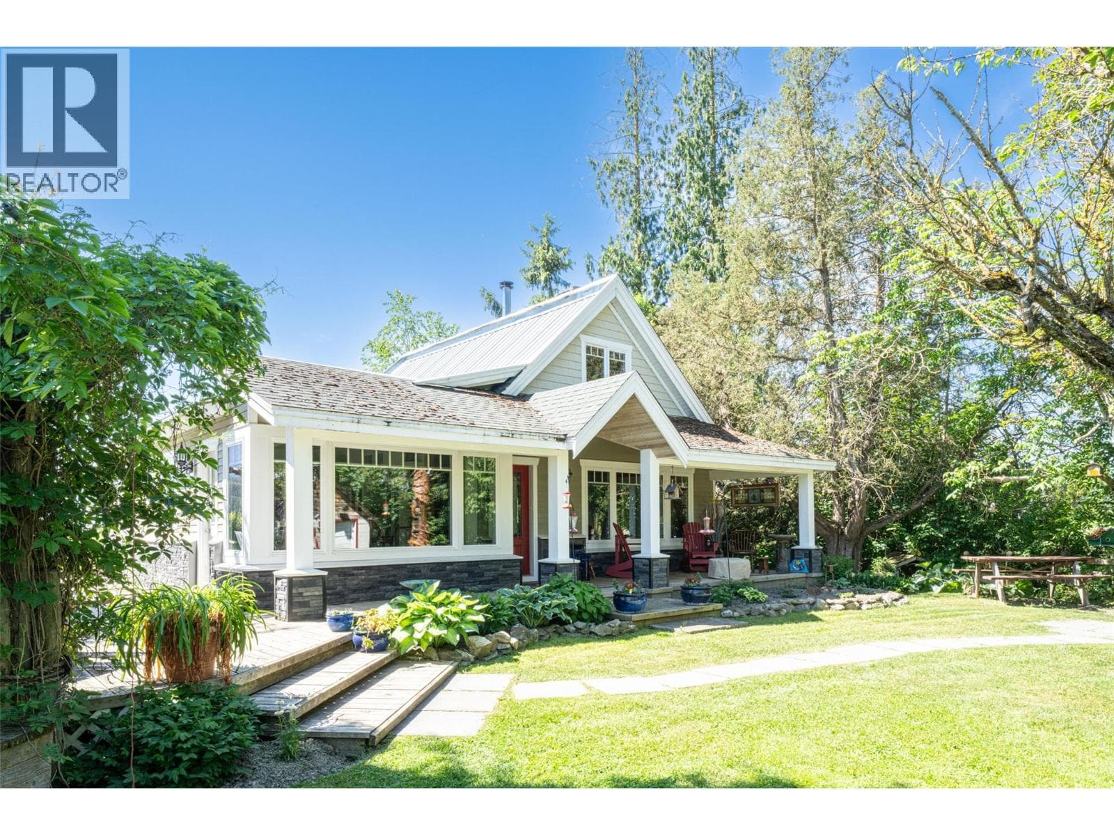 749 Enderby - Grindrod Road in 