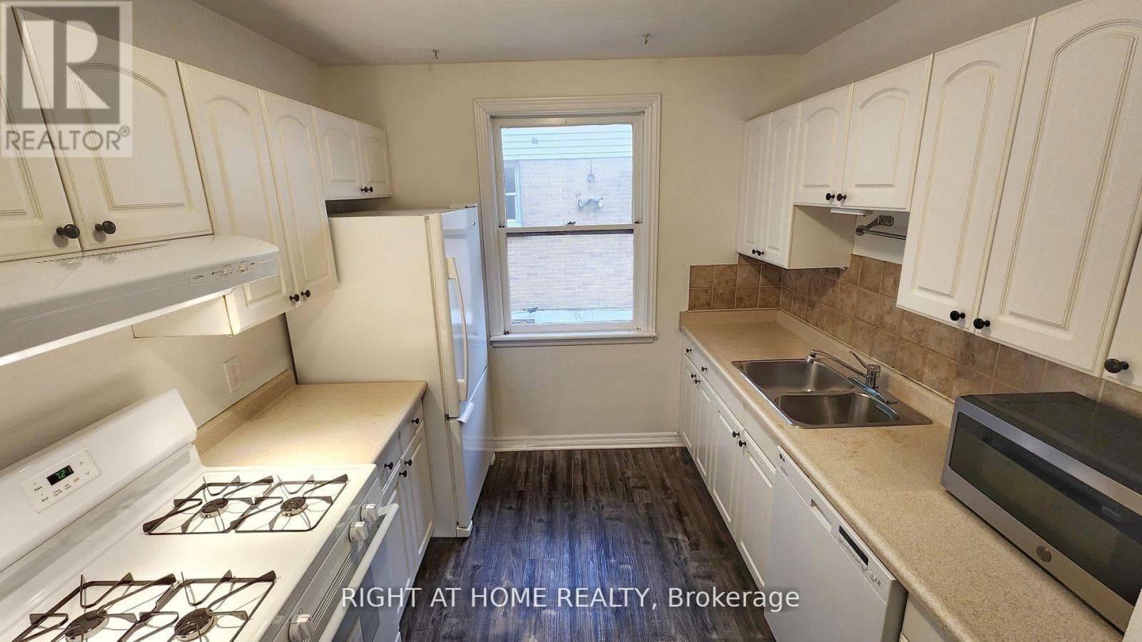 87 RADFORD STREET, Toronto — photo 3