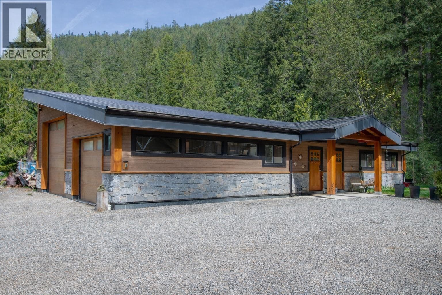 3070 MIDNIGHT WAY, Greater Vancouver — photo 2